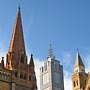 Alt und neu. Die St Paul's Cathedral vor den Bürotürmen der Stadt.